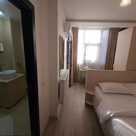 Hotel Marina 2 부쿠레슈티 외부 사진