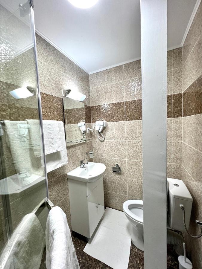 Hotel Marina 2 부쿠레슈티 외부 사진