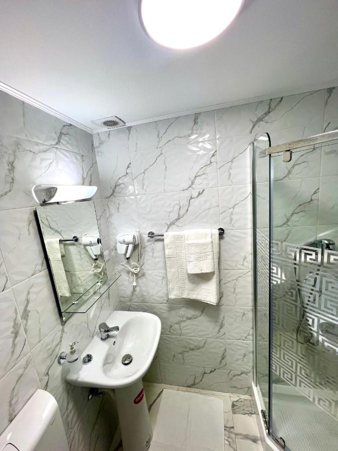 Hotel Marina 2 부쿠레슈티 외부 사진