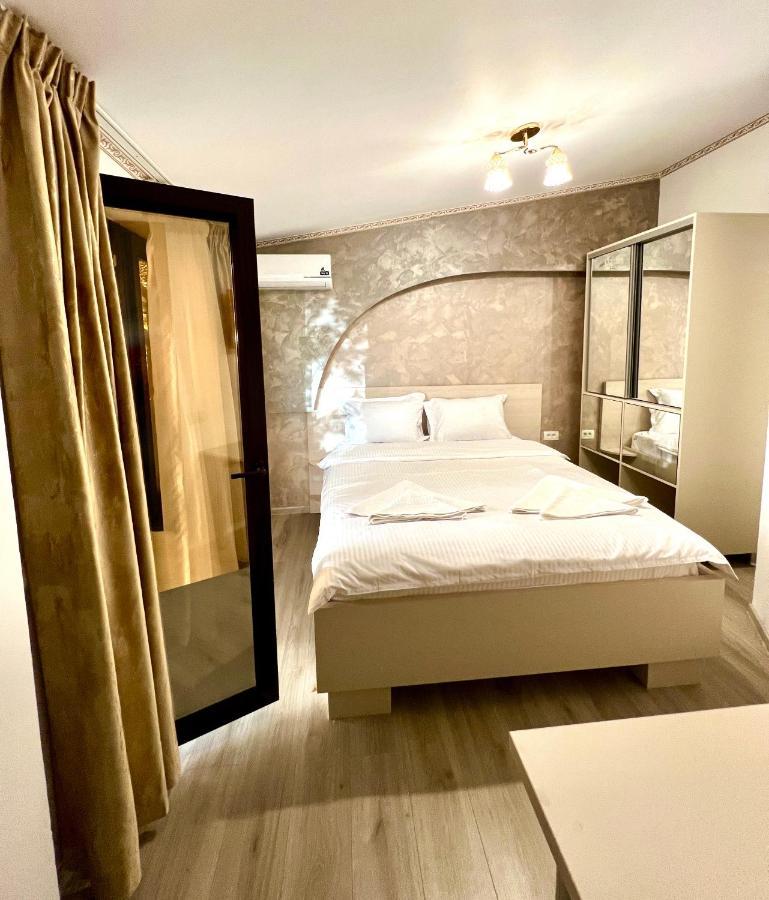 Hotel Marina 2 부쿠레슈티 외부 사진