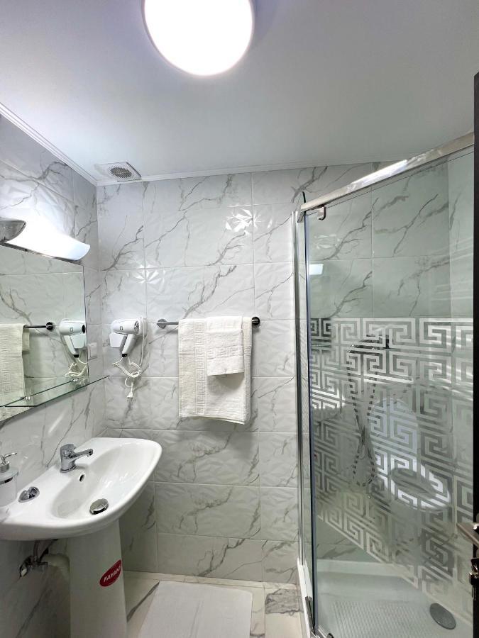 Hotel Marina 2 부쿠레슈티 외부 사진