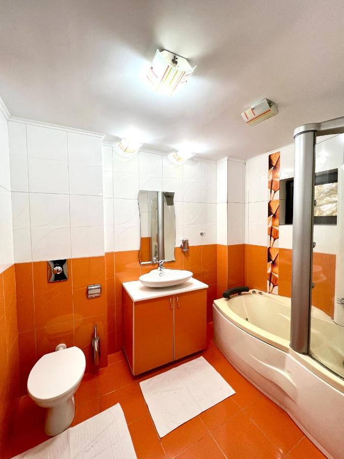 Hotel Marina 2 부쿠레슈티 외부 사진