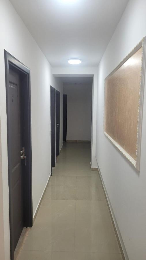 Hotel Marina 2 부쿠레슈티 외부 사진